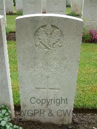 Etaples Military Cemetery - Burgess, S