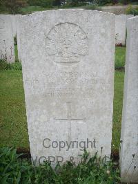 Etaples Military Cemetery - Burke, Thomas Desmond