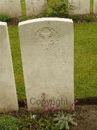 Etaples Military Cemetery - Burness, James