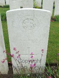 Etaples Military Cemetery - Burns, A E