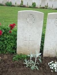 Etaples Military Cemetery - Bush, William