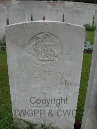 Etaples Military Cemetery - Butcher, Harold