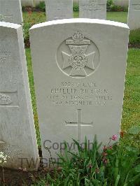 Etaples Military Cemetery - Buxton, Phillip