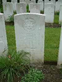 Etaples Military Cemetery - Candler, Charles