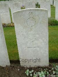 Etaples Military Cemetery - Canfield, Walter Arthur