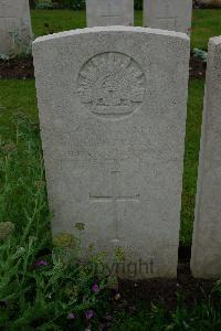 Etaples Military Cemetery - Cantrell, Charles