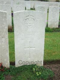 Etaples Military Cemetery - Carpenter, F G