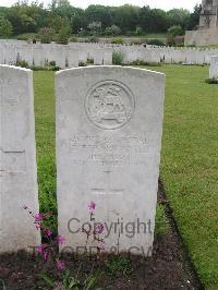 Etaples Military Cemetery - Carter, Cecil Frank