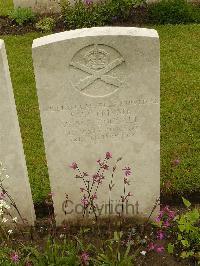 Etaples Military Cemetery - Cassells, William