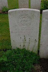 Etaples Military Cemetery - Castleton, Roberts Majuba