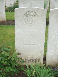 Etaples Military Cemetery - Chambers, W