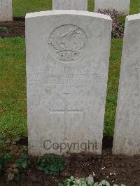 Etaples Military Cemetery - Chappell, Sydney Edward