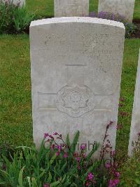 Etaples Military Cemetery - Chatterton, A