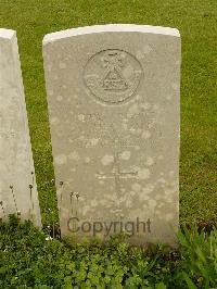 Etaples Military Cemetery - Checkland, A