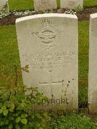 Etaples Military Cemetery - Chipchase, B