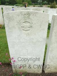 Etaples Military Cemetery - Chiverton, James Wyatt