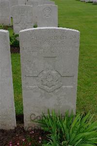 Etaples Military Cemetery - Christie, Robert