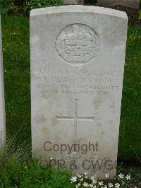 Etaples Military Cemetery - Clanchy, James