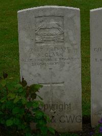 Etaples Military Cemetery - Clark, Alfred