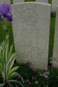 Etaples Military Cemetery - Clark, Norman Leslie