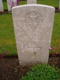 Etaples Military Cemetery - Clark, William Moir