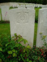 Etaples Military Cemetery - Clarke, Frederick