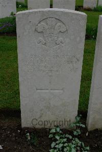 Etaples Military Cemetery - Clarke, Peter Paul