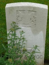 Etaples Military Cemetery - Claxton, Alfred Thurlow