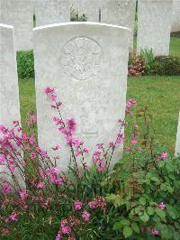 Etaples Military Cemetery - Clay, J