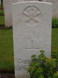 Etaples Military Cemetery - Clayton, Joseph Anthony