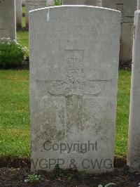 Etaples Military Cemetery - Clewley, B