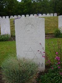 Etaples Military Cemetery - Cline, David