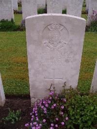 Etaples Military Cemetery - Cline, John Richard