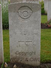 Etaples Military Cemetery - Clothier, Arthur