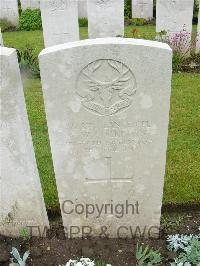 Etaples Military Cemetery - Cockburn, William Webster