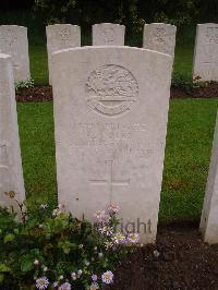 Etaples Military Cemetery - Coles, C