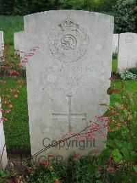 Etaples Military Cemetery - Coles, Enos Owen