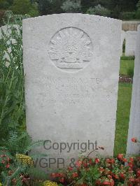 Etaples Military Cemetery - Colley, David Richard