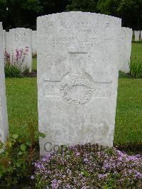 Etaples Military Cemetery - Cook, George Gray