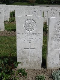 Etaples Military Cemetery - Cook, H