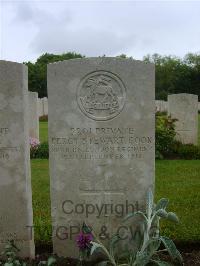 Etaples Military Cemetery - Cook, Percy Stewart