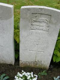 Etaples Military Cemetery - Cooney, S