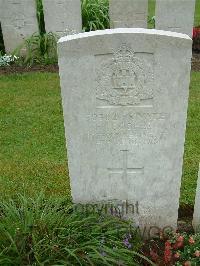 Etaples Military Cemetery - Cooper, Harry