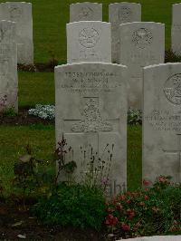 Etaples Military Cemetery - Cornell, William