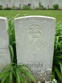 Etaples Military Cemetery - Coston, H I