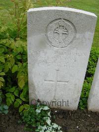 Etaples Military Cemetery - Coulson, Charles