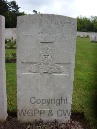 Etaples Military Cemetery - Cowley, Charles