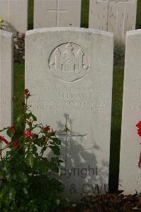 Tincourt New British Cemetery - Almond, R