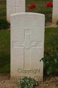 Tincourt New British Cemetery - Anness, W