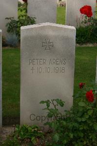 Tincourt New British Cemetery - Arens, Peter